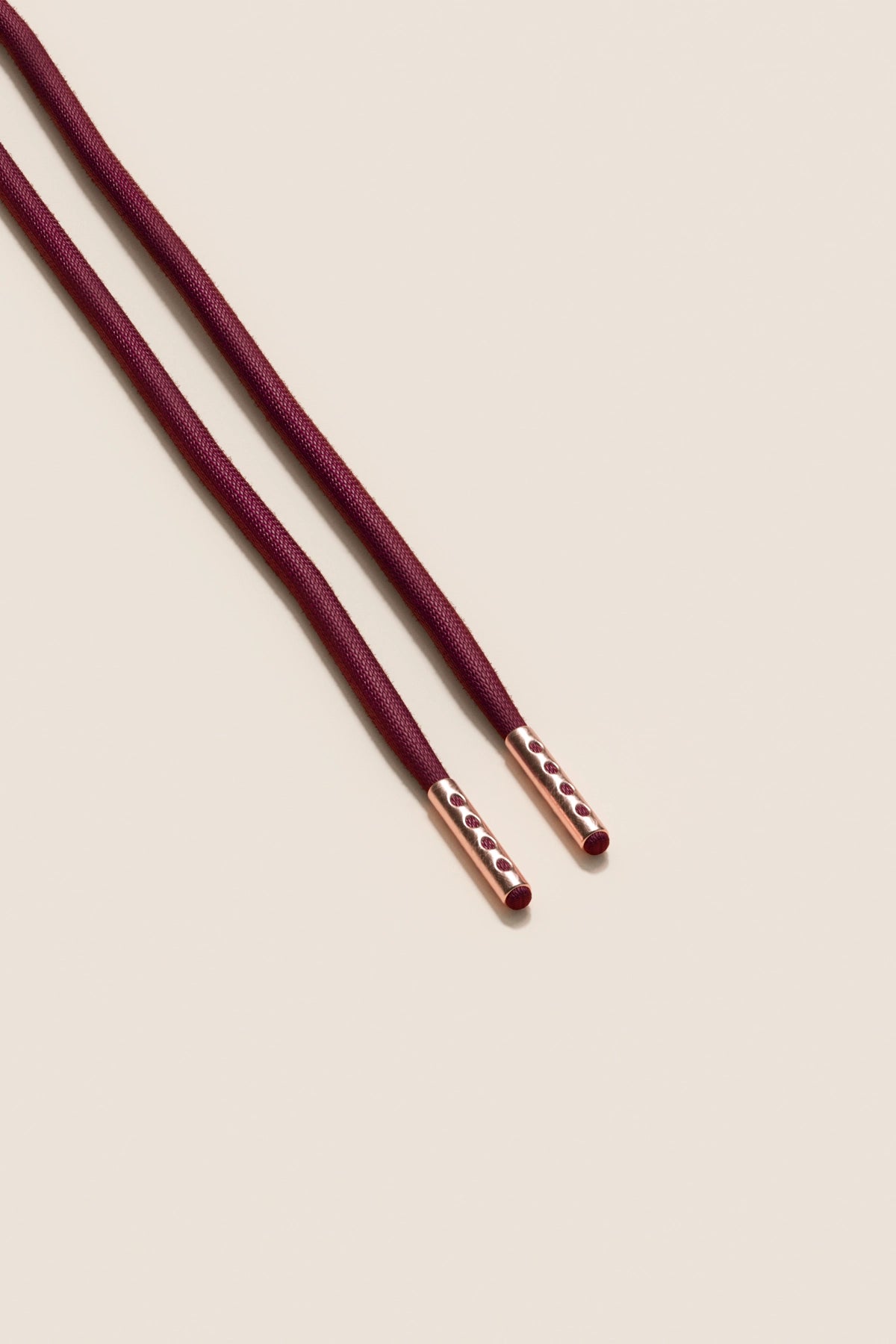 Senkels Bordeaux 4mm Round Waxed Shoelaces with Rose Gold Aglets