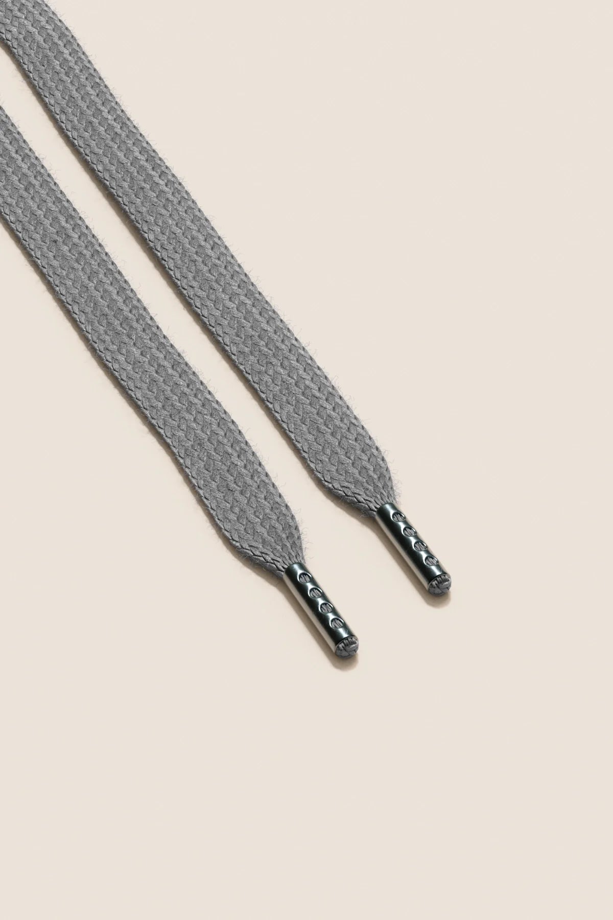 Heschung Court - Aluminium Grey