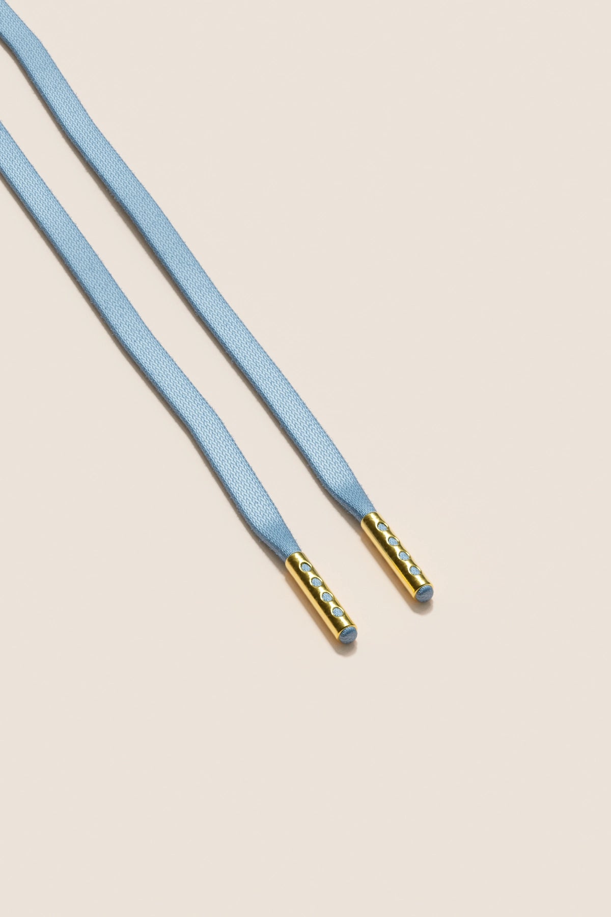 Senkels Bleu Clair 3mm Lacets Cirés Plats avec Ferrets Dorés