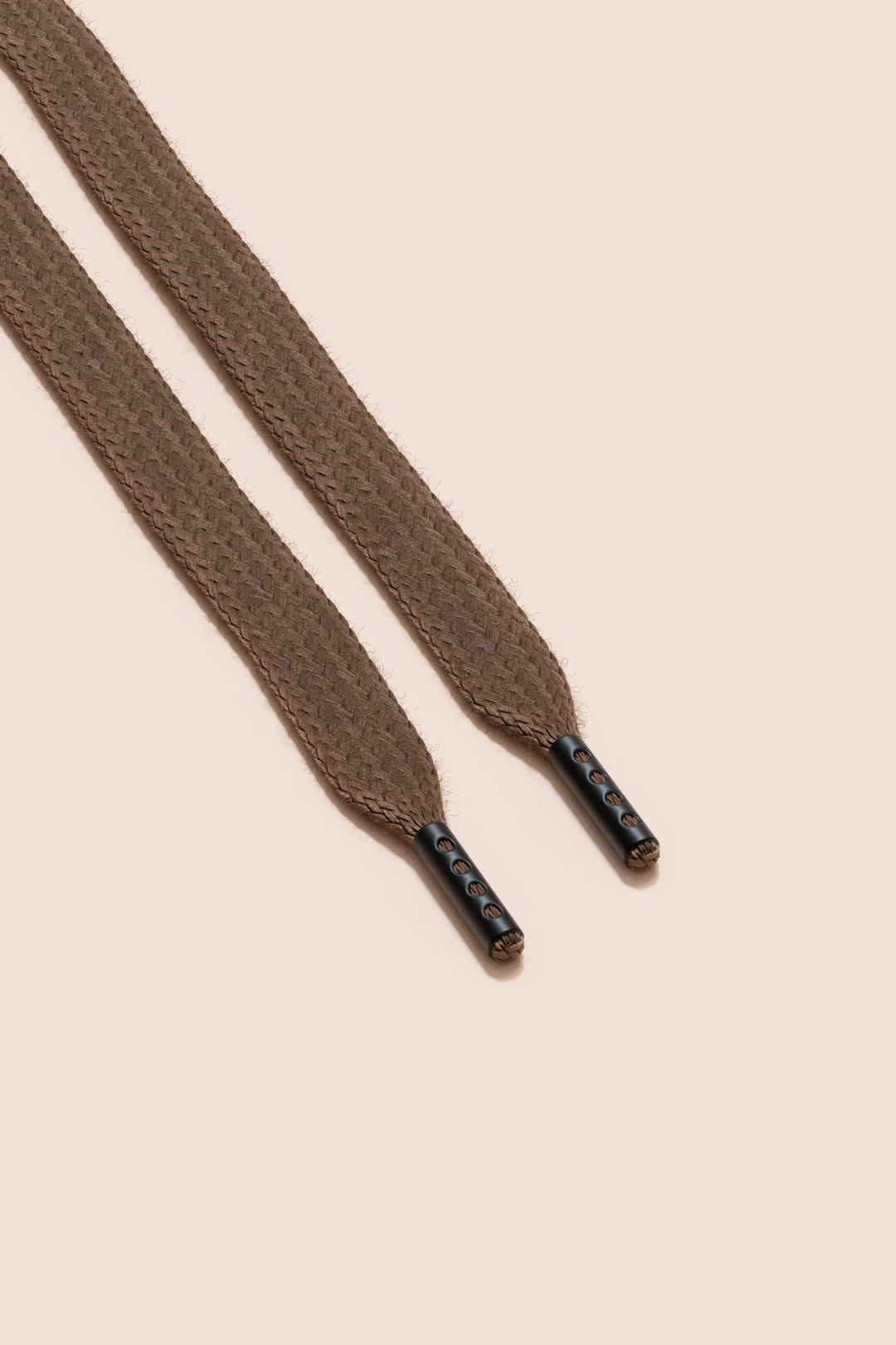 Senkels Light Brown Sneaker Shoelaces with Black Matte Aglets