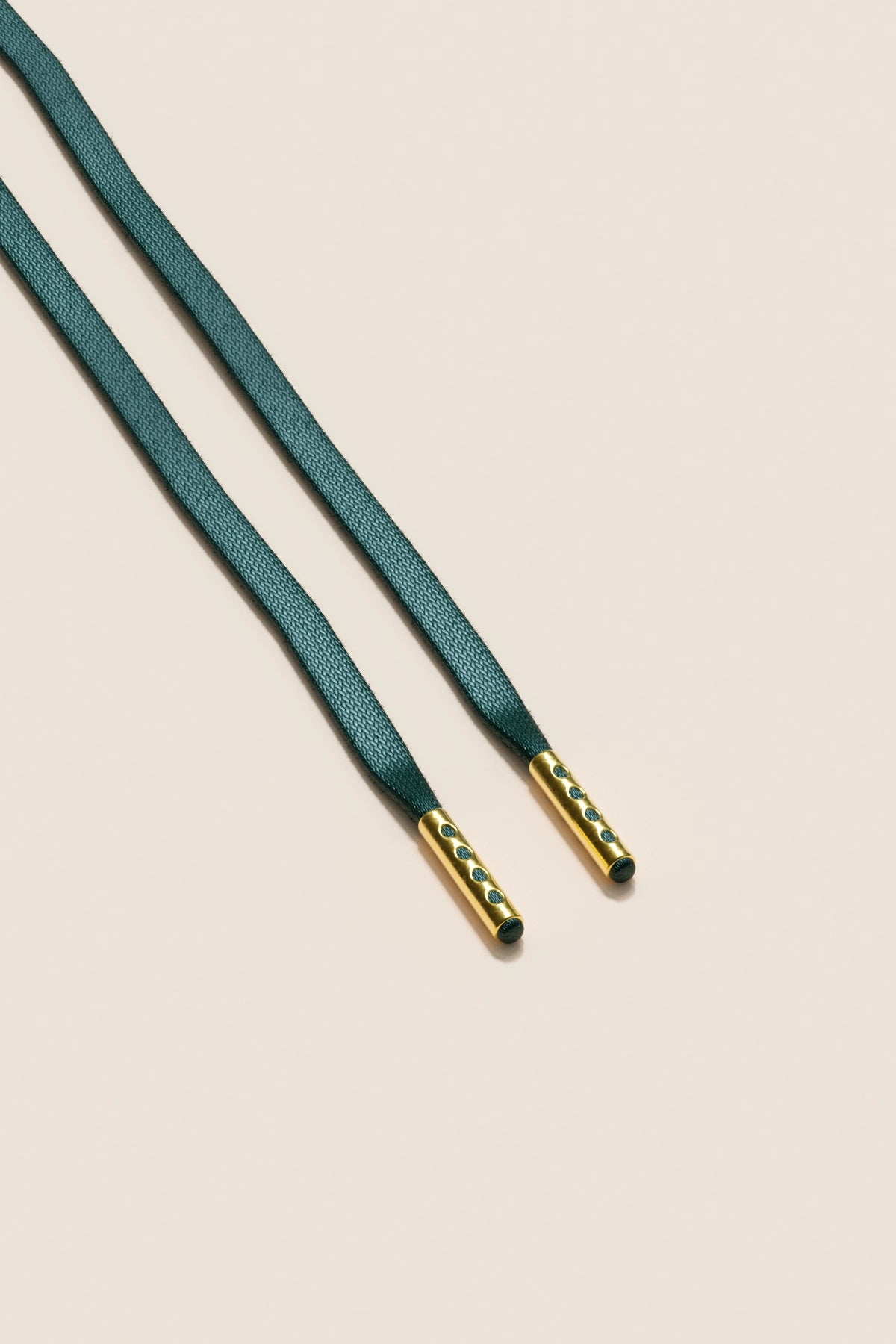 Senkels Vert Pin 3mm Lacets Cirés Plats avec Ferrets Dorés
